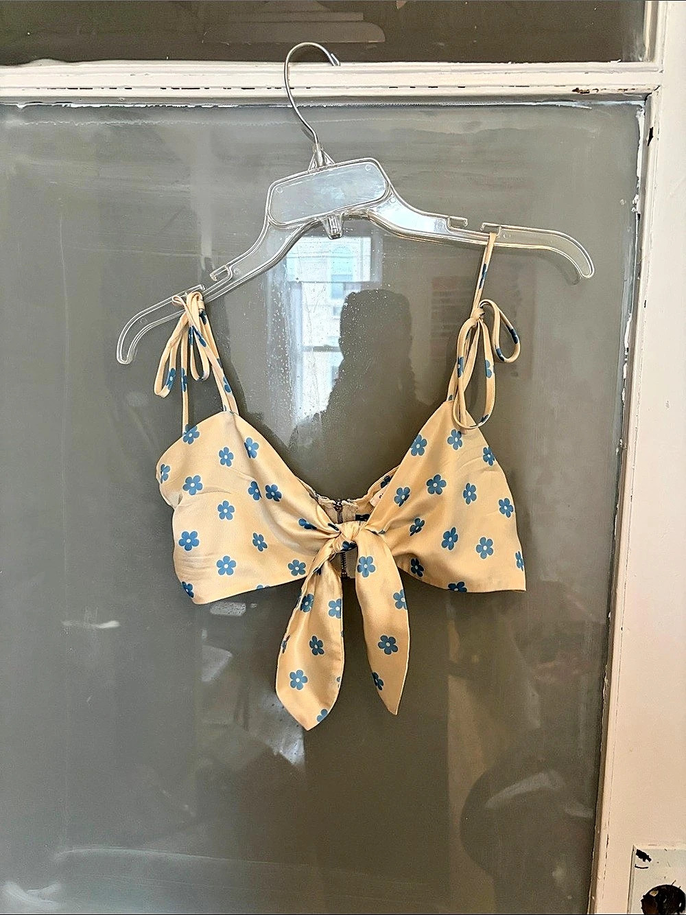 STORIA Floral Tie Front Crop Top in Cream & Blue Size Small